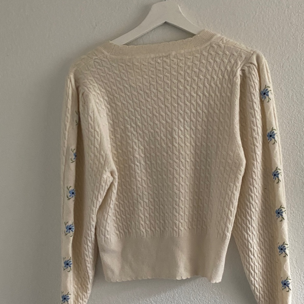 Sandro Cream Cable Knit Sweater with Blue Floral Accents - Picture 4 of 4